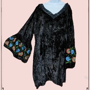 Crushed velvet with bell sleeve top!